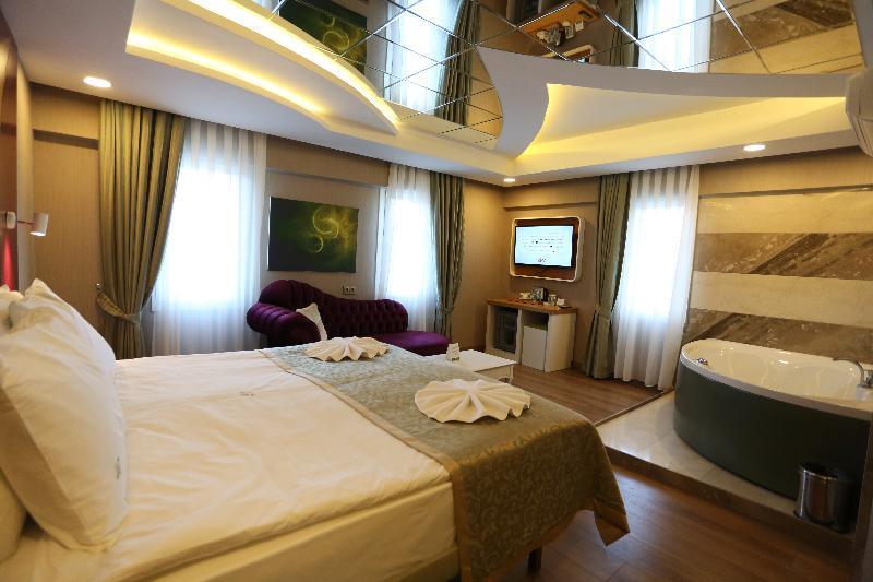 Life Corner Hotel İzmir Ngoại thất bức ảnh